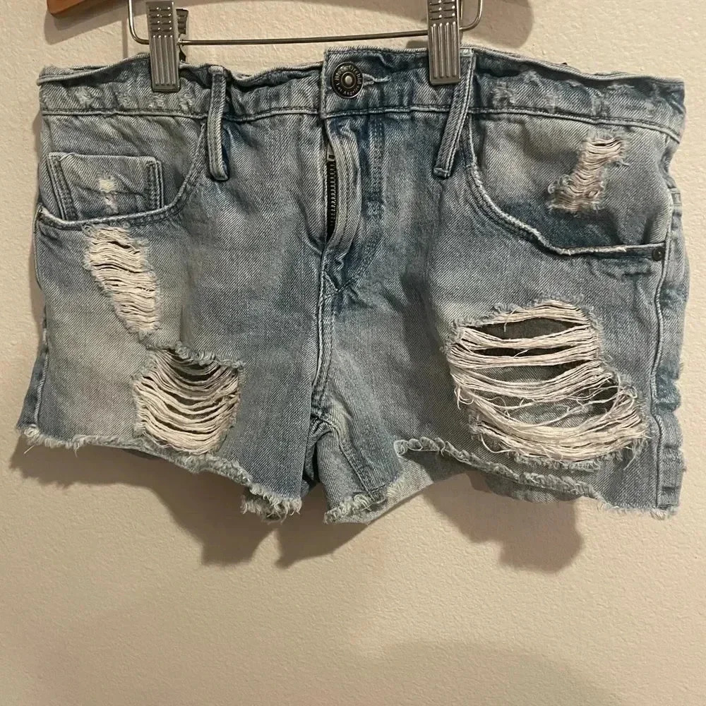 Black Orchid‎ denim grunge shorts size 25